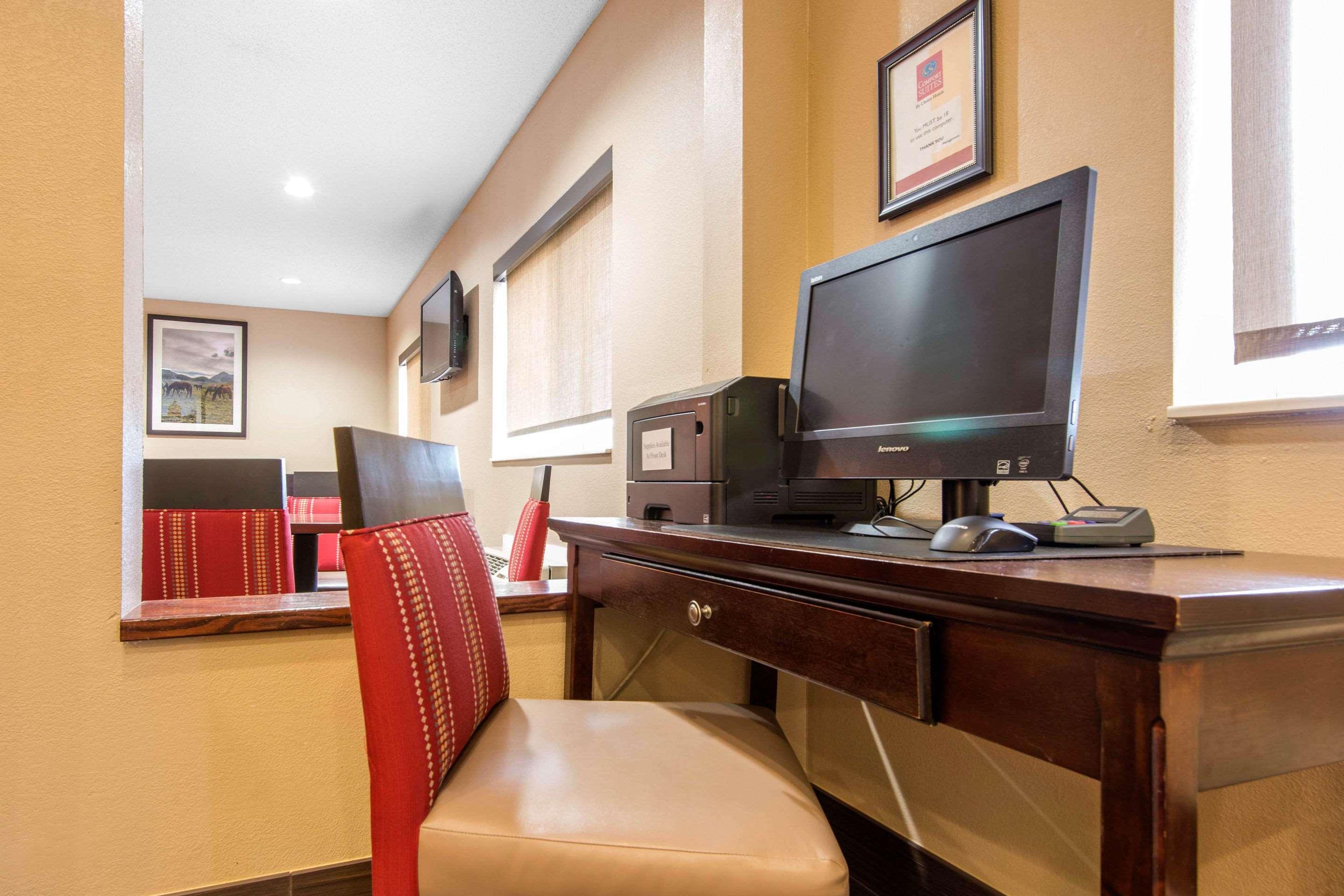 Comfort Suites Rochester Henrietta Exterior foto