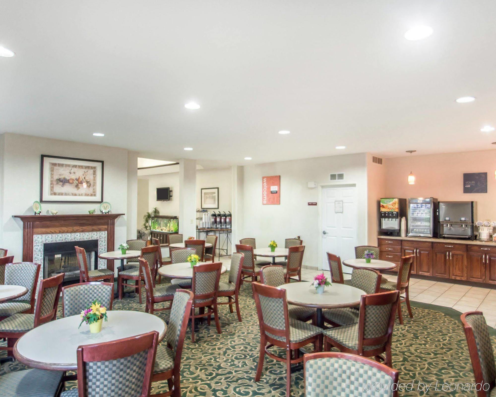 Comfort Suites Rochester Henrietta Exterior foto